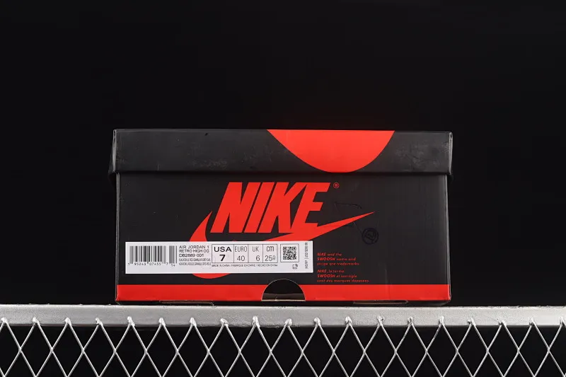 All Categories Air Jordan Jordan Series Basketball Shoes Air Jordan 1 High Air Jordan 1 Retro AJ1 Joe 1 Premium Black Gray 3M Reflective High Top Basketball Shoes DB2889-001
